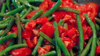 Recipe for Sautéed String Beans with Tomatoes